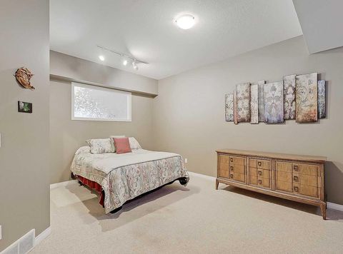 Tiny photo for 439 Rocky Vista Gardens NW, Calgary, AB T3G 5V1 (MLS # A2301725)