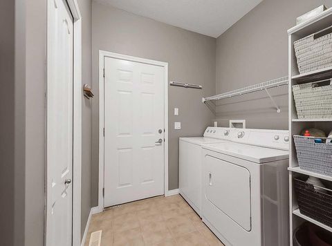 Tiny photo for 439 Rocky Vista Gardens NW, Calgary, AB T3G 5V1 (MLS # A2301725)