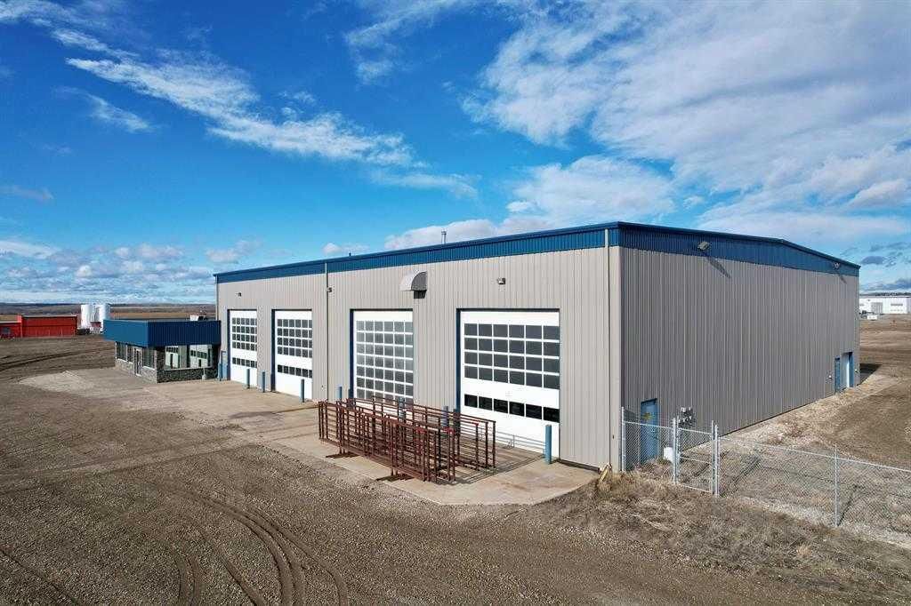 Photo of 100 3rd Street St, Beaverlodge, AB T0H 0C0 (MLS # A2283618)