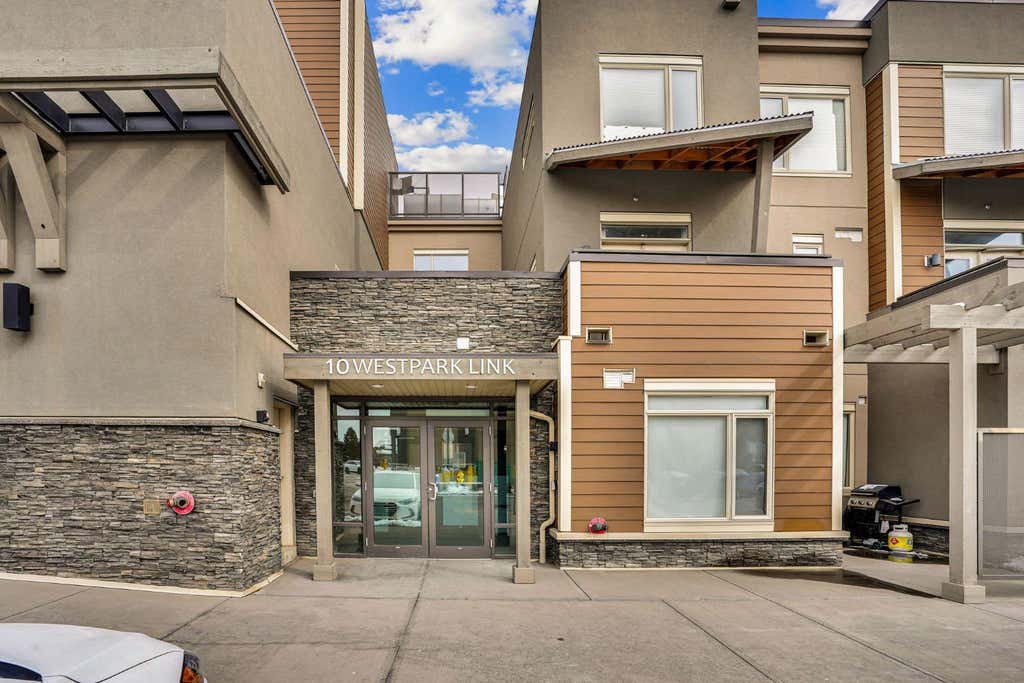 Photo of 10 Westpark Link SW #228, Calgary, AB T3H 0Y5 (MLS # A2298732)