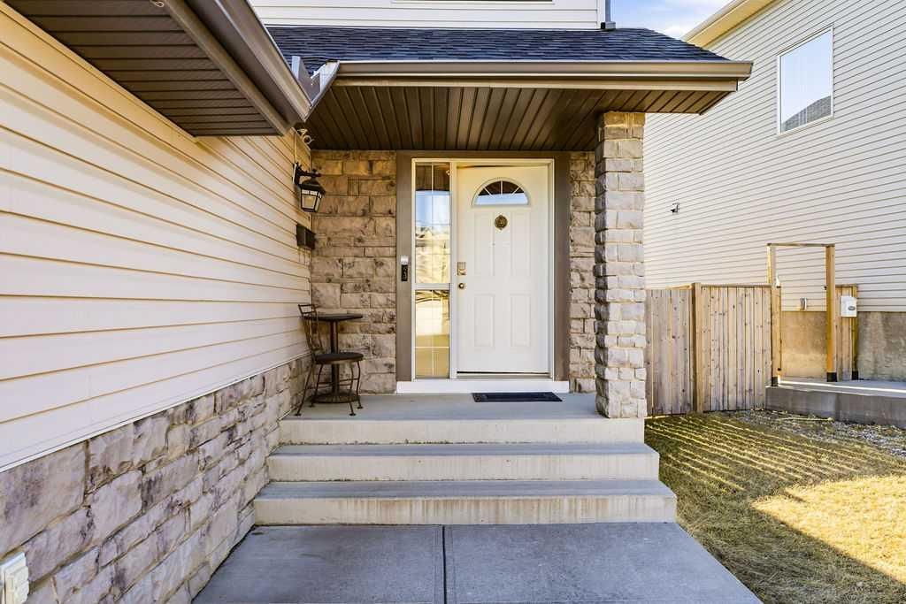 Photo of 178 Kincora View NW, Calgary, AB T3R 1M2 (MLS # A2285589)