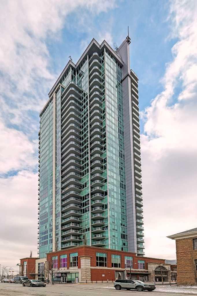 433 11 Avenue SE 705