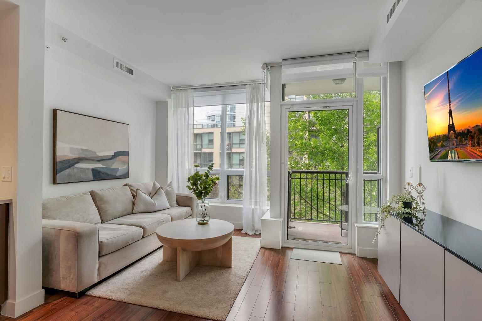 222 Riverfront Avenue SW 357