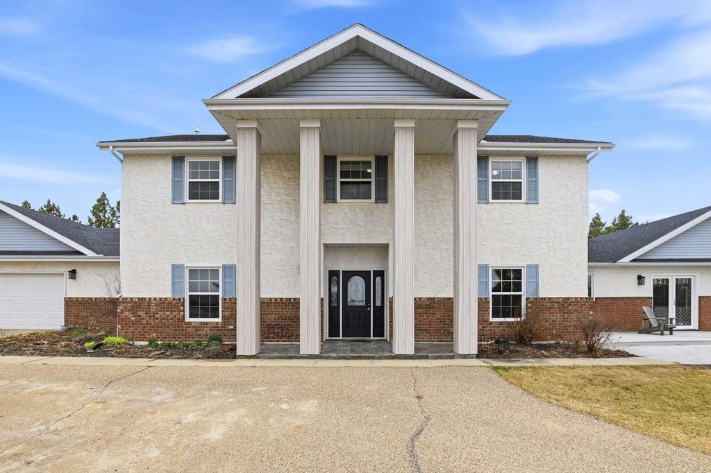 Photo of 3110 Township Road 411, Rural Lacombe County, AB T0C 0J0 (MLS # A2305721)