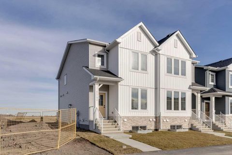 Photo of 8542 Huxbury Drive NE, Calgary, AB T2A 4Y1 (MLS # A2281887)