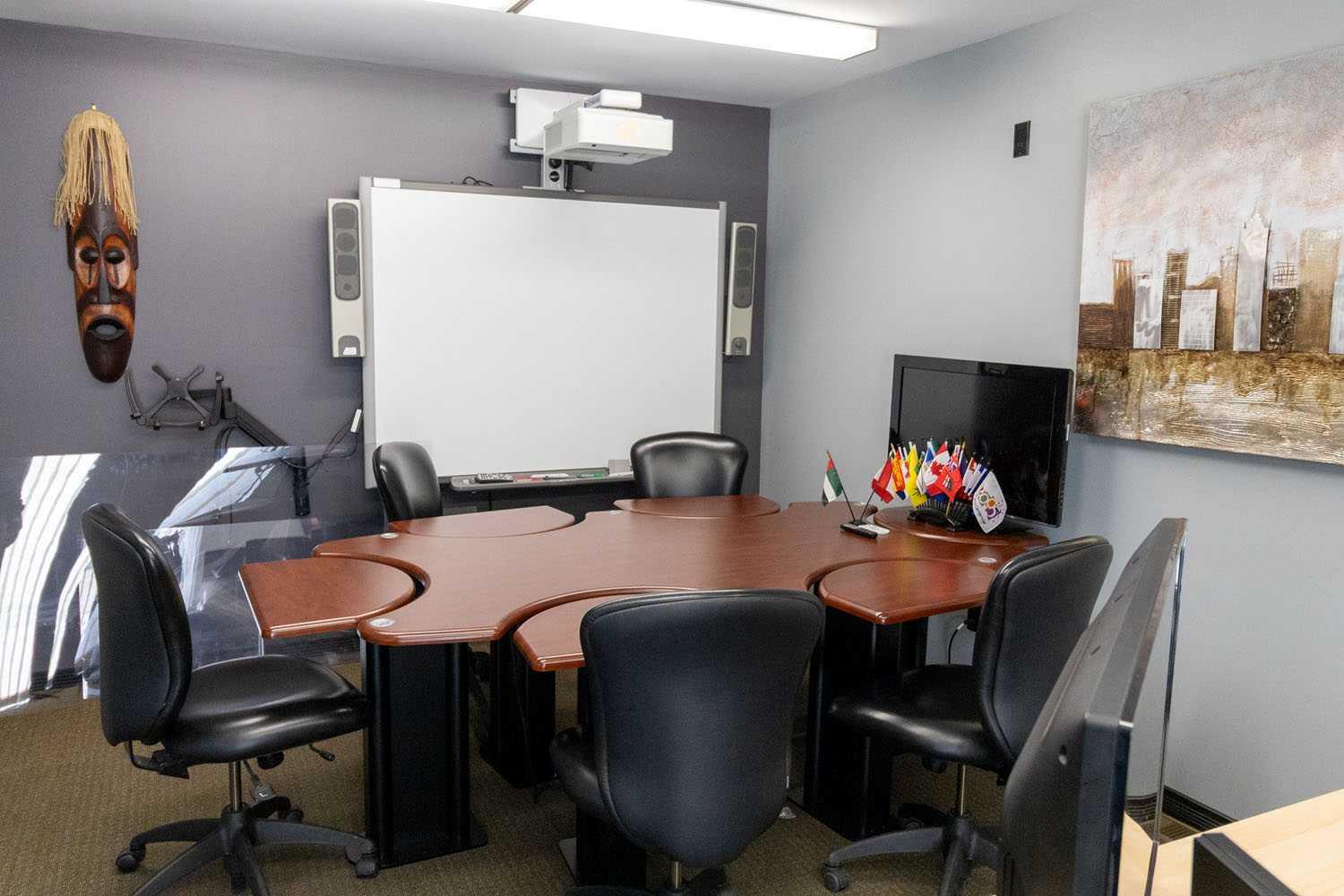 48 East Lake Green NE