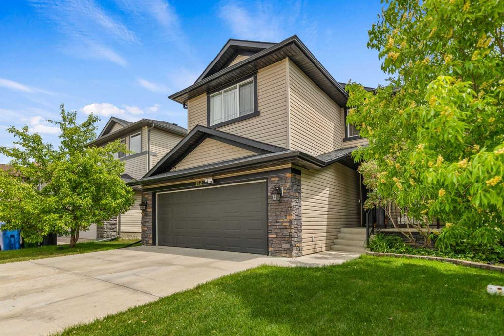 Photo of 123 Hawkmere View, Chestermere, AB T1X 1T7 (MLS # A2315347)