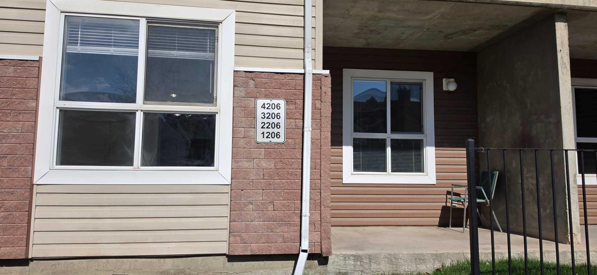 73 Erin Woods Court SE 1206