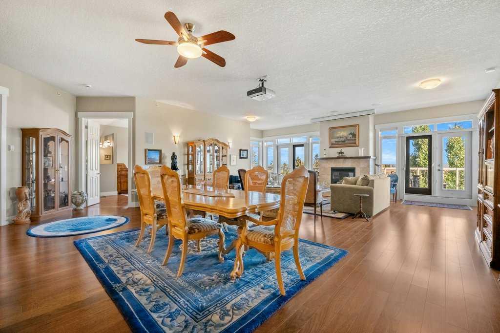 4 Hemlock Crescent SW 404