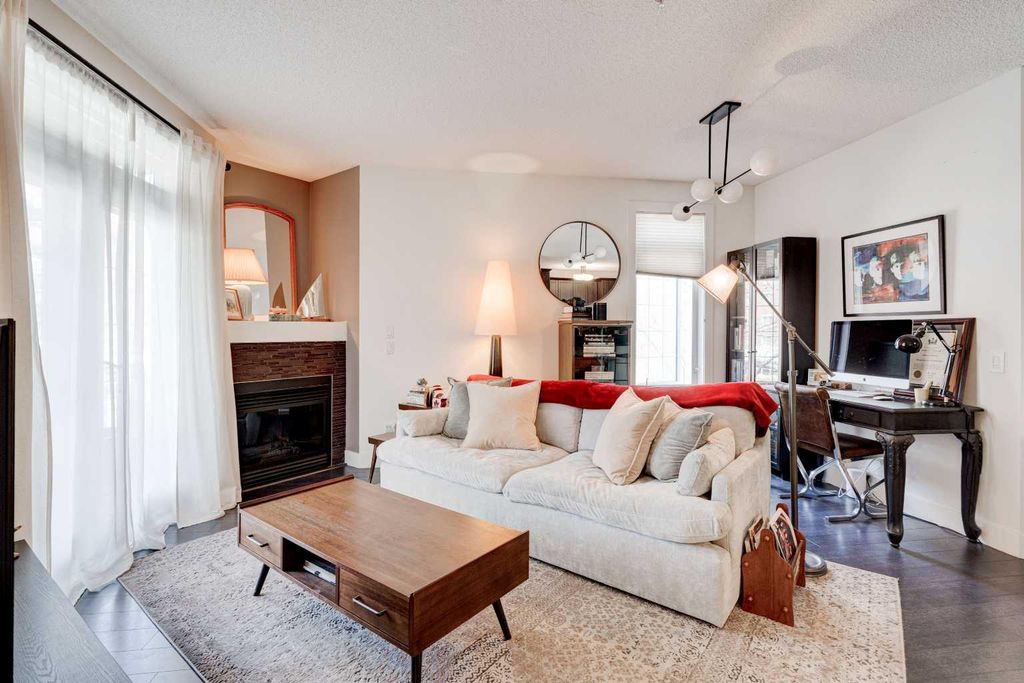 Photo of 527 15 Avenue SW #213, Calgary, AB T2R 1R5 (MLS # A2310525)