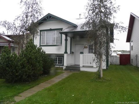 Photo of 190 Kerr Close, Red Deer, AB T4P 3V4 (MLS # A2318204)