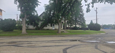 Photo of 4902 52 Street, Lacombe, AB T4L 1J8 (MLS # A2331289)
