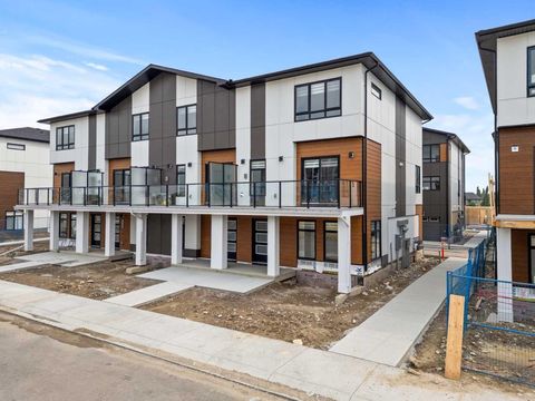 8349 8 Avenue SW Calgary AB T3H 4C6