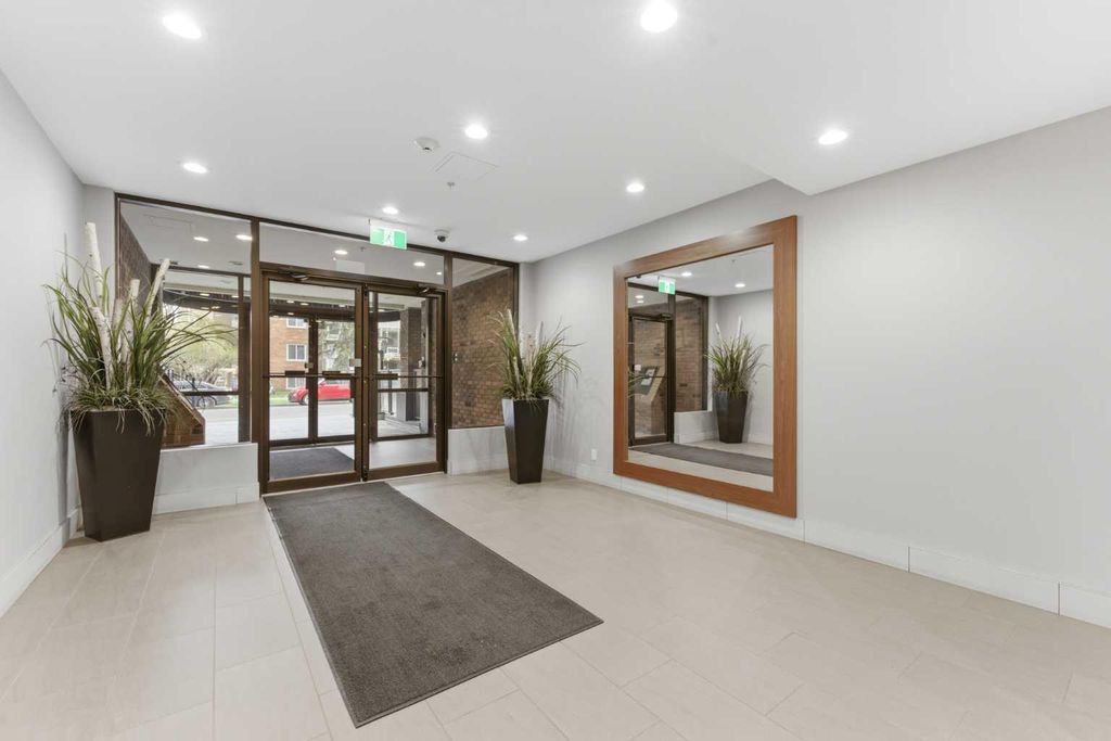 Photo of 1020 14 Avenue SW #604, Calgary, AB T2P 0P1 (MLS # A2311204)