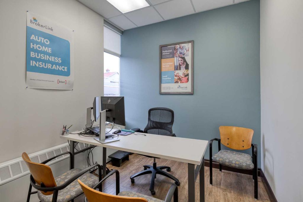 Photo of 505 Railway Street W #2, Cochrane, AB T4C 2E2 (MLS # A2275343)