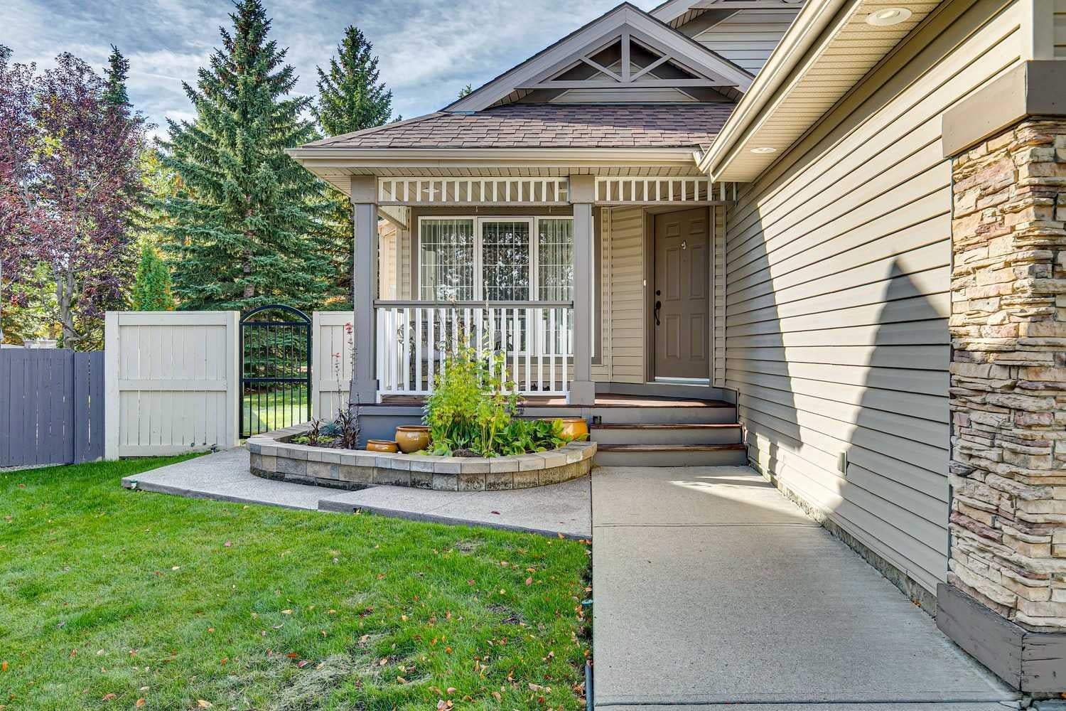 36 Hidden Ranch Mews NW