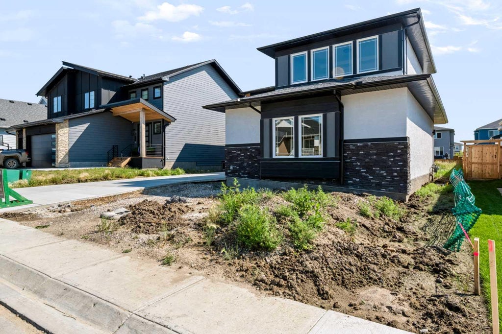 Photo of 68 North Bridges Court, Langdon, AB T0J 1X3 (MLS # A2354462)