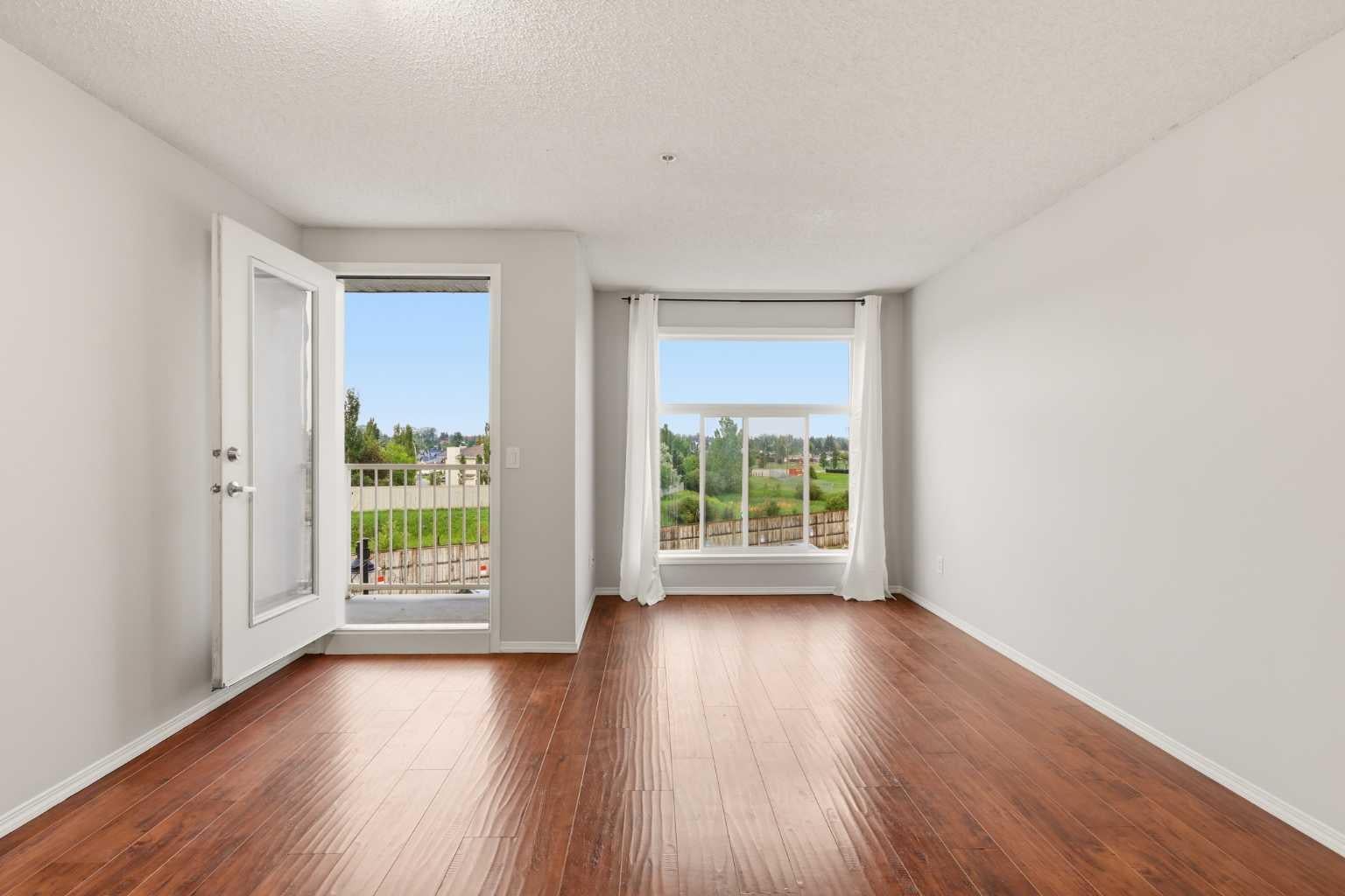 700 Willowbrook Road NW 2323