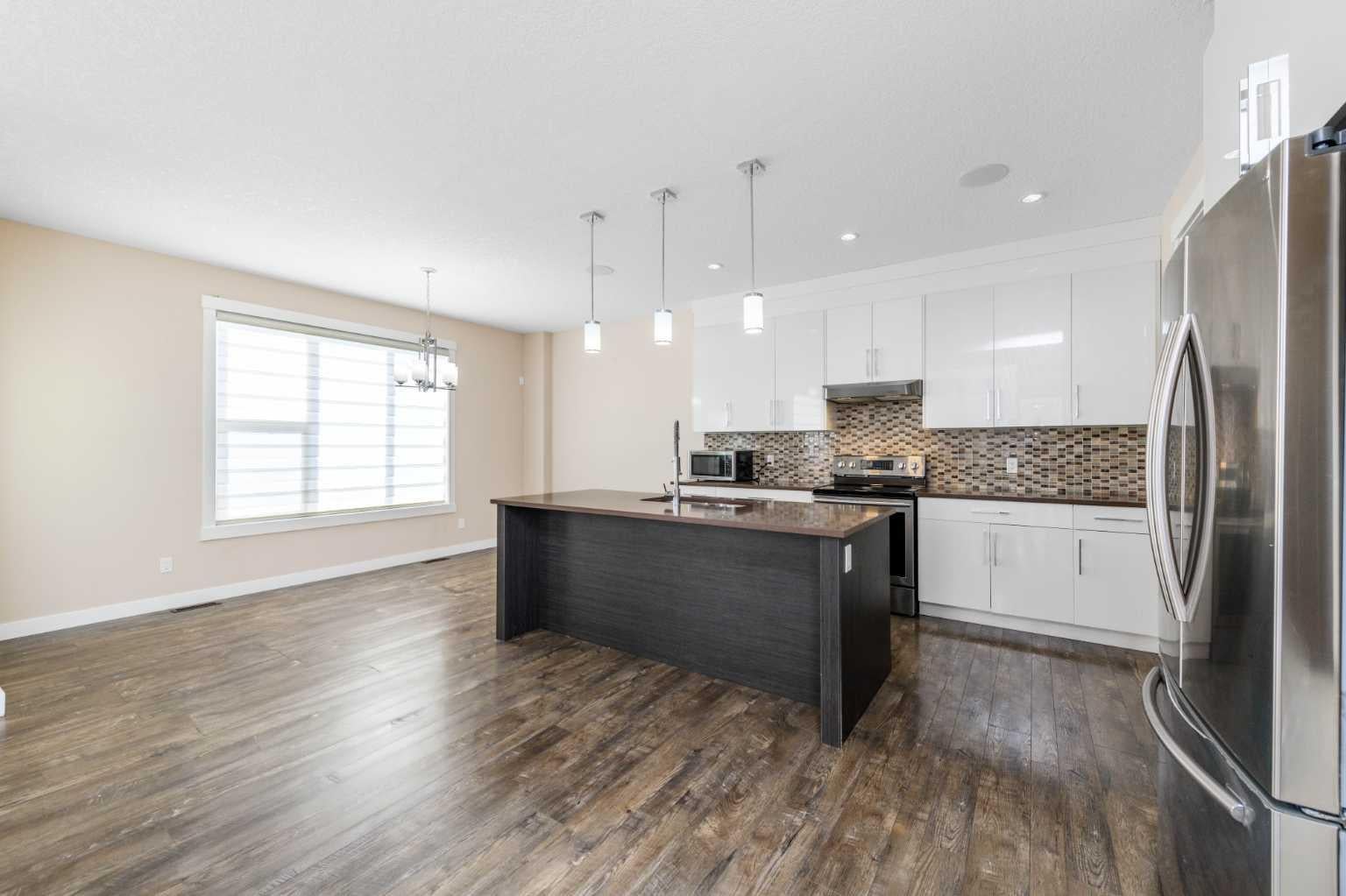 244 Baysprings Gardens SW