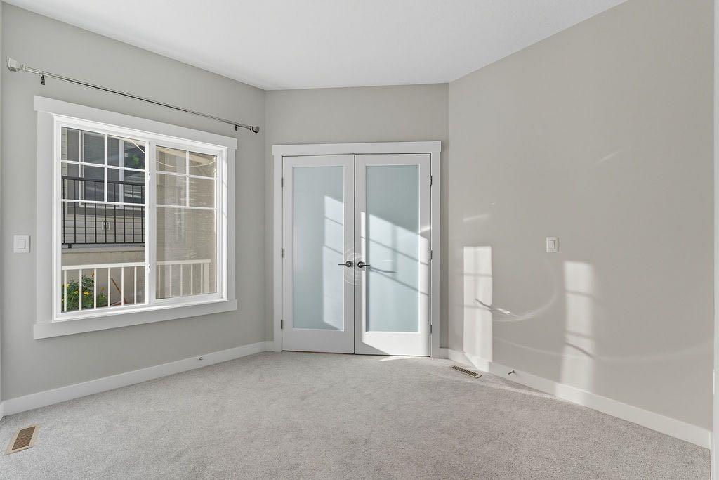 240 Nolanhurst Crescent NW