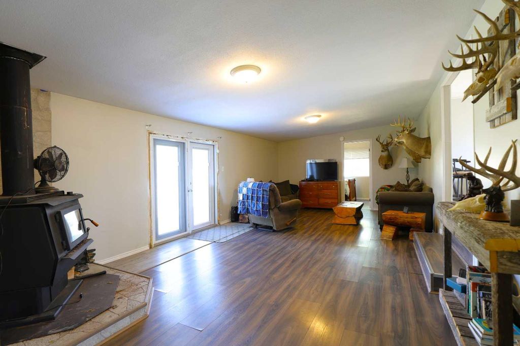 Photo of 290 2 Avenue NW, Glenwood, AB T0K 2R0 (MLS # A2264942)