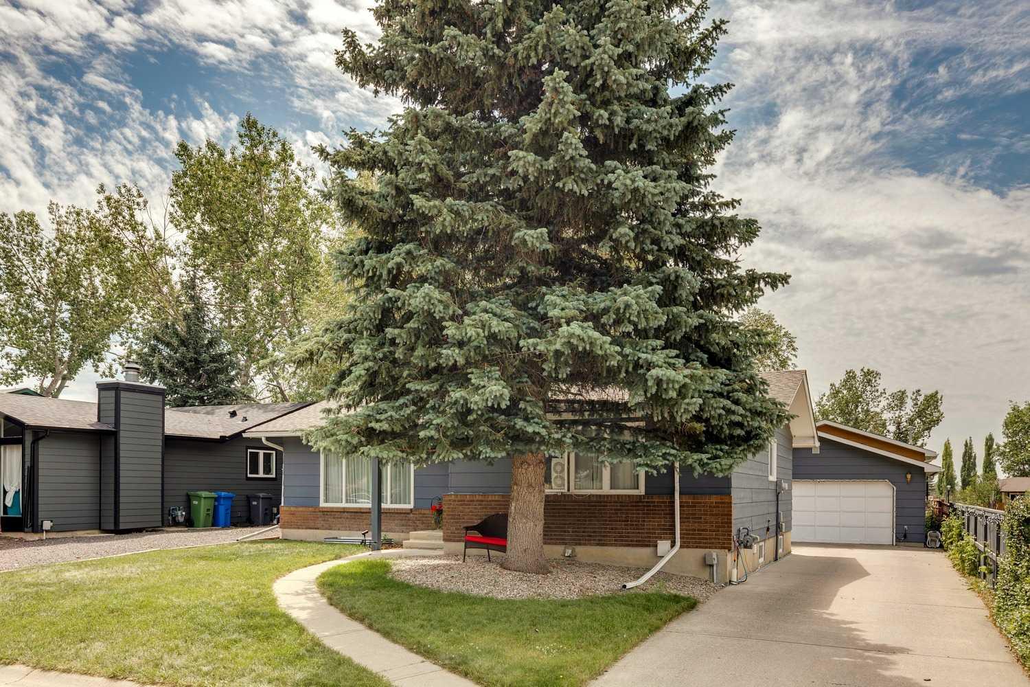 102 Thorson Crescent