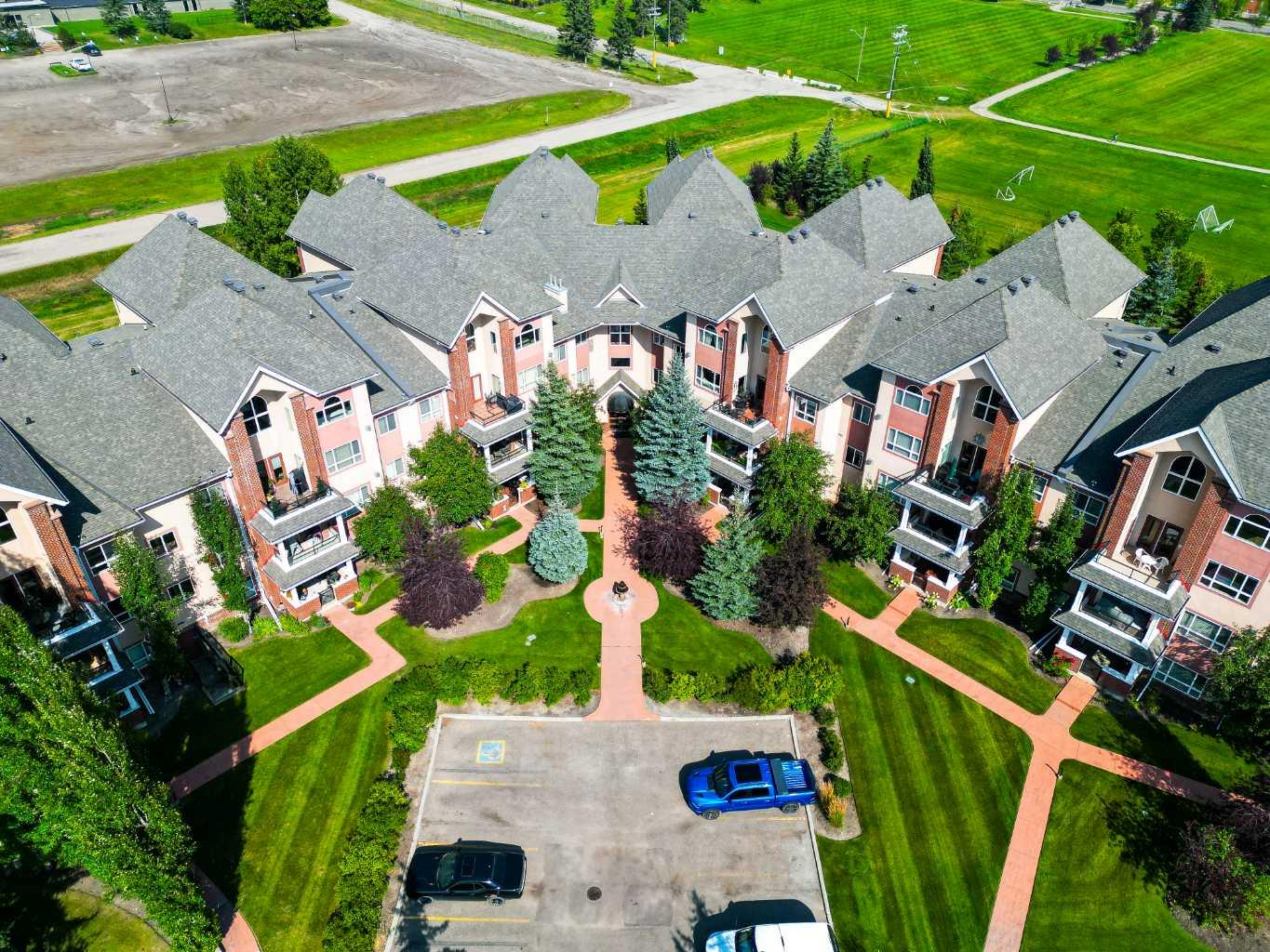 30 Sierra Morena Landing SW 242