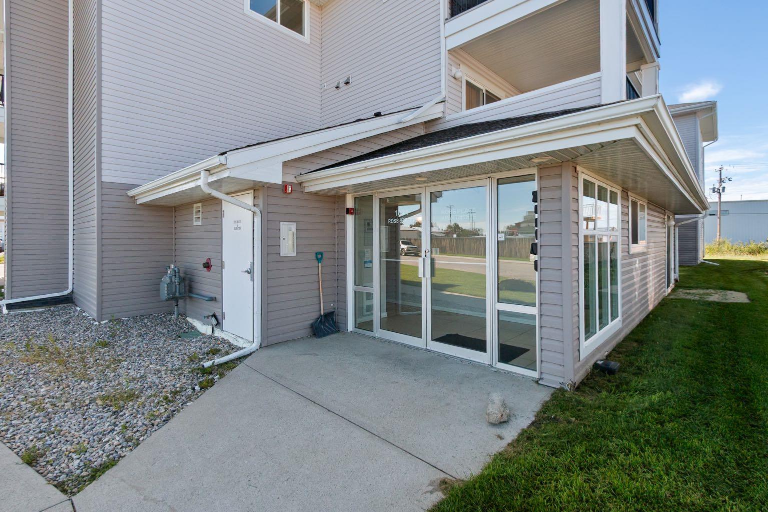 1021 Ross Street 304