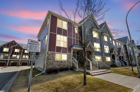 Photo of 267 Mahogany Way SE, Calgary, AB T3M 2G6 (MLS # A2301480)