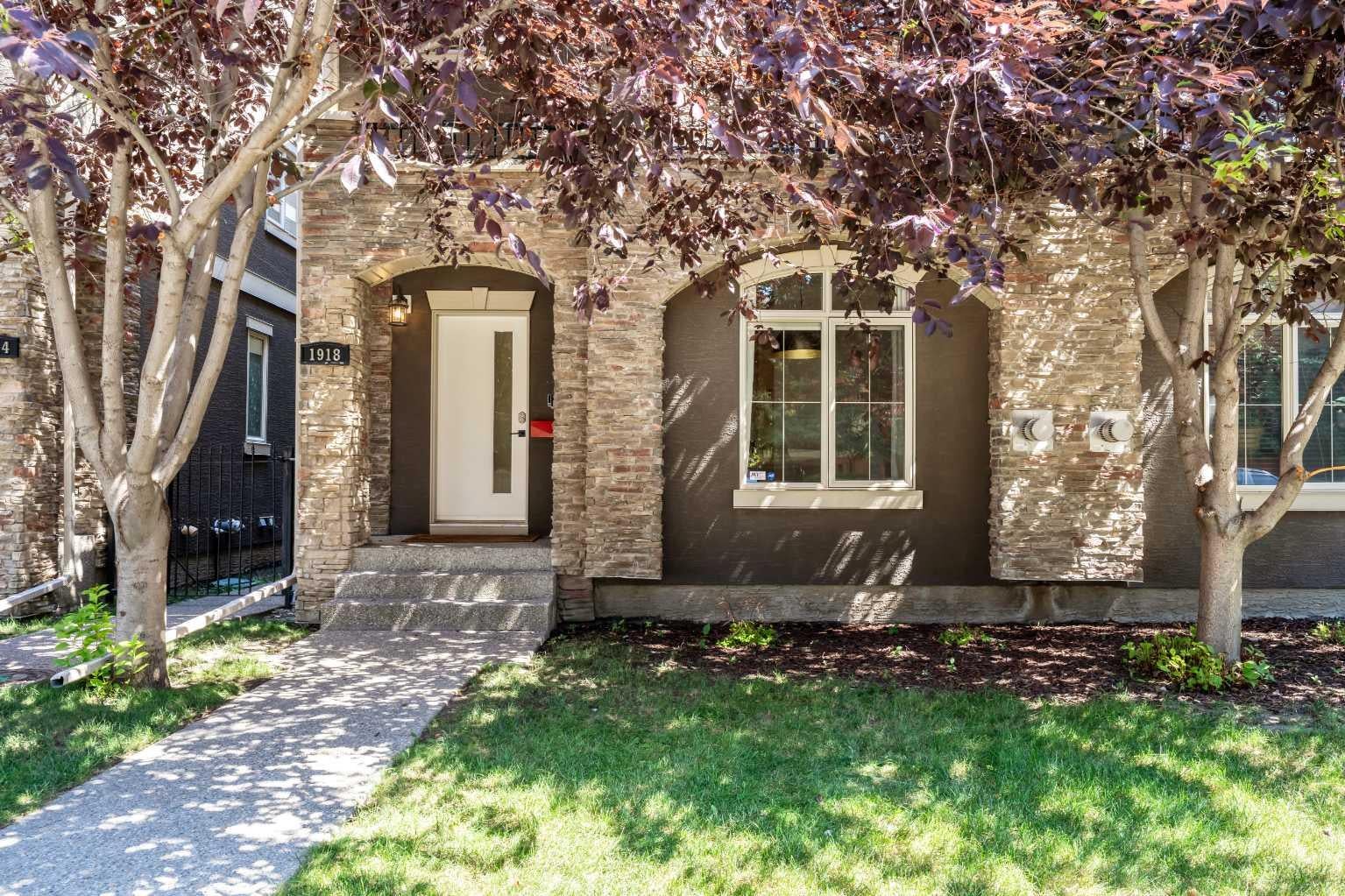 1918 36 Street SW