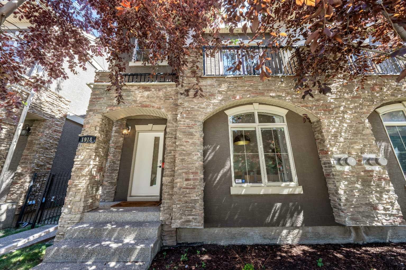 1918 36 Street SW