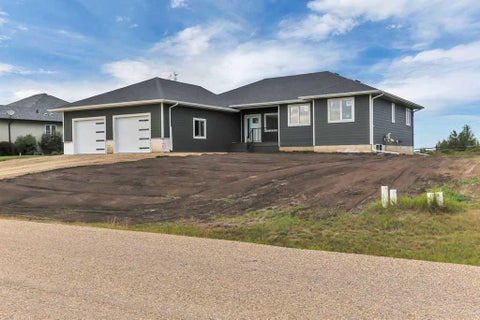 Photo of 513 Dunes Ridge Drive, Rural Ponoka County, AB T4J 1R2 (MLS # A2352156)