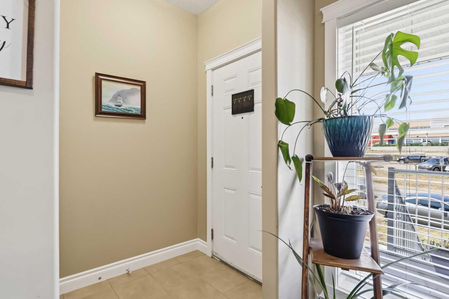 300 Sparrow Hawk Drive 19