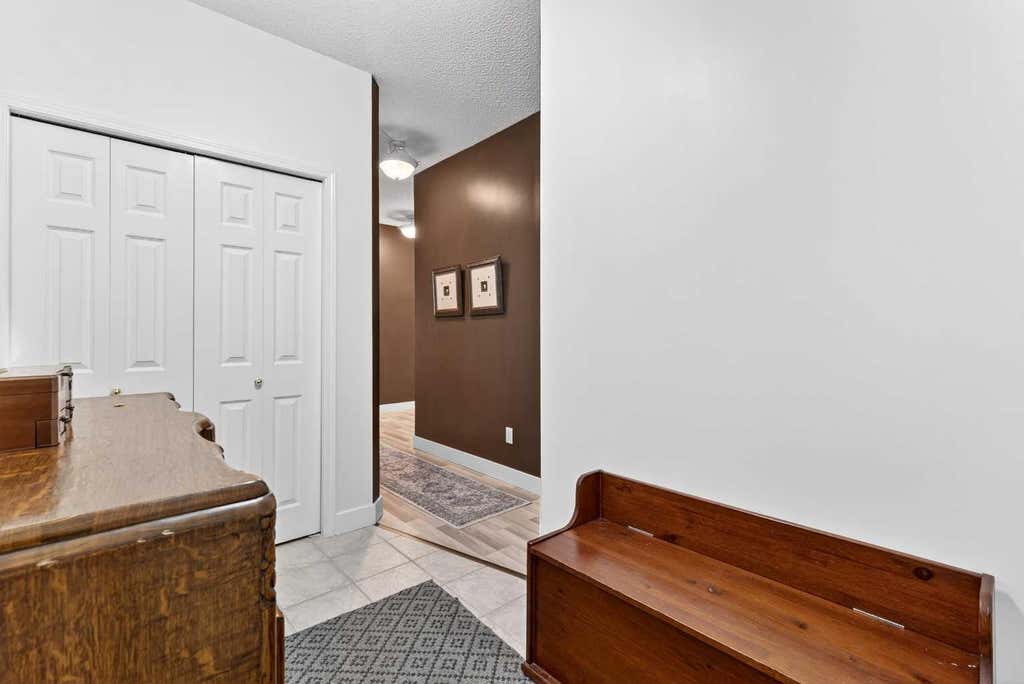 Photo of 126 14 Avenue SW #219, Calgary, AB T2R 0L9 (MLS # A2317709)