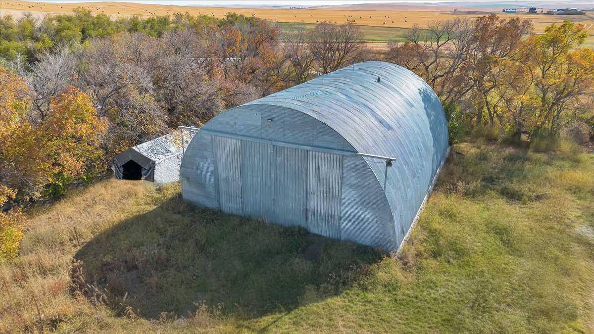 234075 Township Road 280