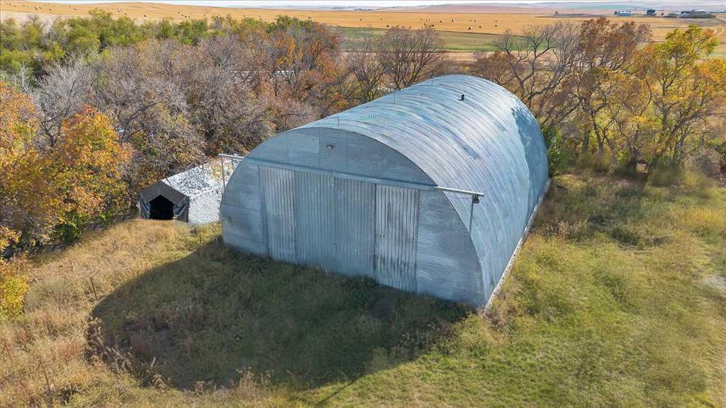 Photo of 234075 Township Road 280, Rural Wheatland County, AB T0J 2R0 (MLS # A2263201)