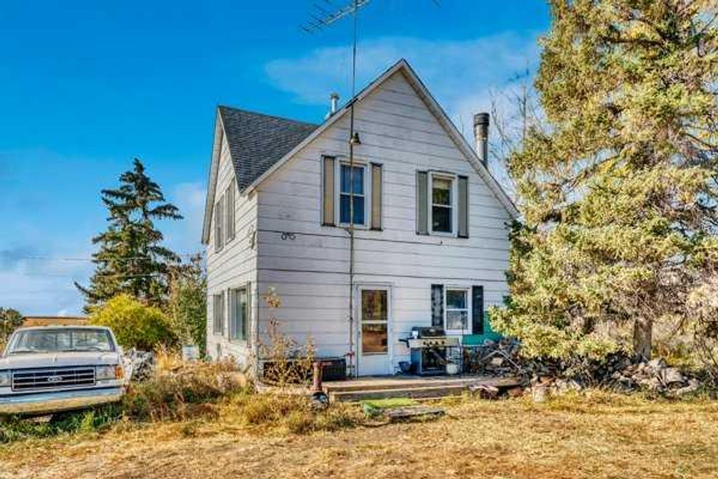 Photo of 234075 Township Road 280, Rural Wheatland County, AB T0J 2R0 (MLS # A2263201)