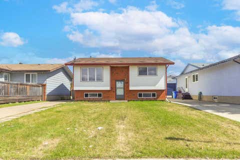 Photo of 162 Elmore Drive, Fort McMurray, AB T9H 4N3 (MLS # A2339662)