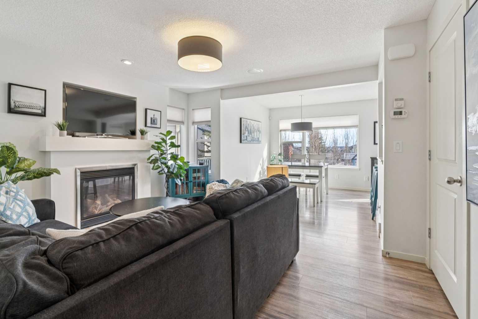 100 Sage Valley Drive NW