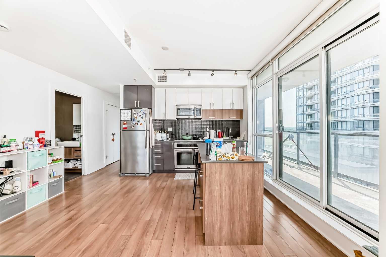 550 Riverfront Avenue SE 1202