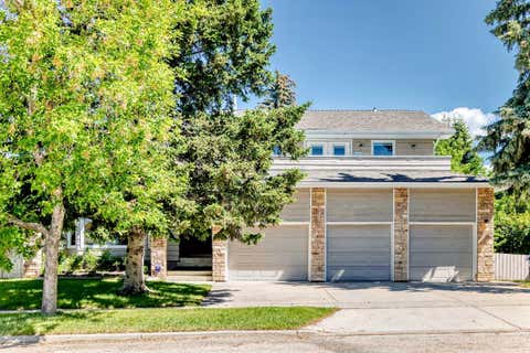 Photo of 1912 Palliser Drive SW, Calgary, AB T2V 4C5 (MLS # A2320103)
