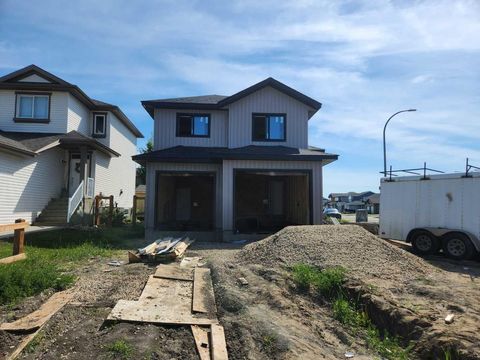 Photo of 8601 88B Street, Grande Prairie, AB T8X 0P4 (MLS # A2303017)