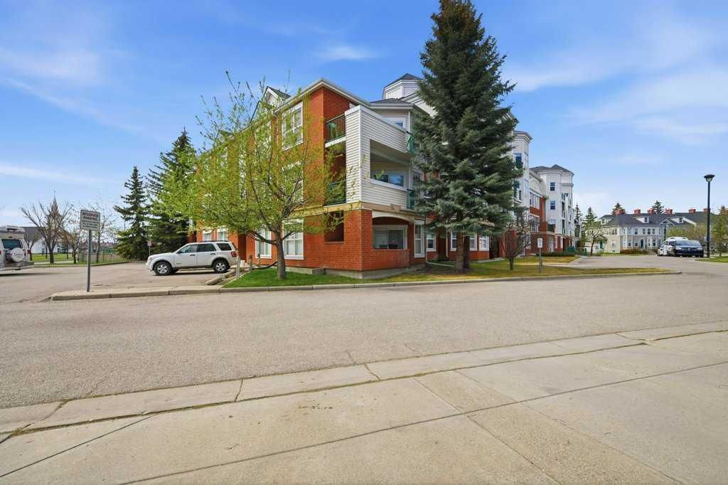 Photo of 78 Prestwick Gardens SE #311, Calgary, AB T2V 3V2 (MLS # A2308989)