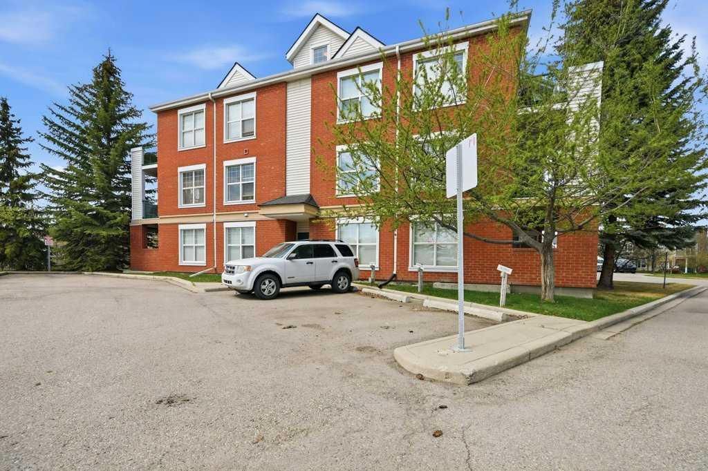 Photo of 78 Prestwick Gardens SE #311, Calgary, AB T2V 3V2 (MLS # A2308989)