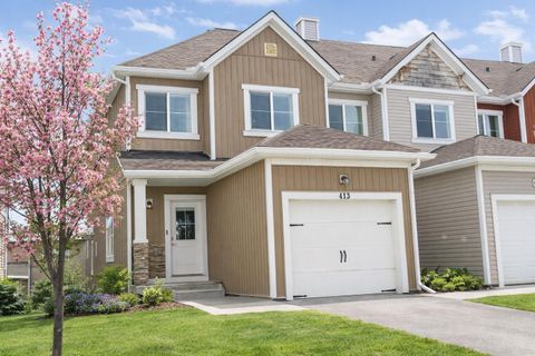 355 Nolancrest Heights NW 413 Calgary AB T3R 0Z9