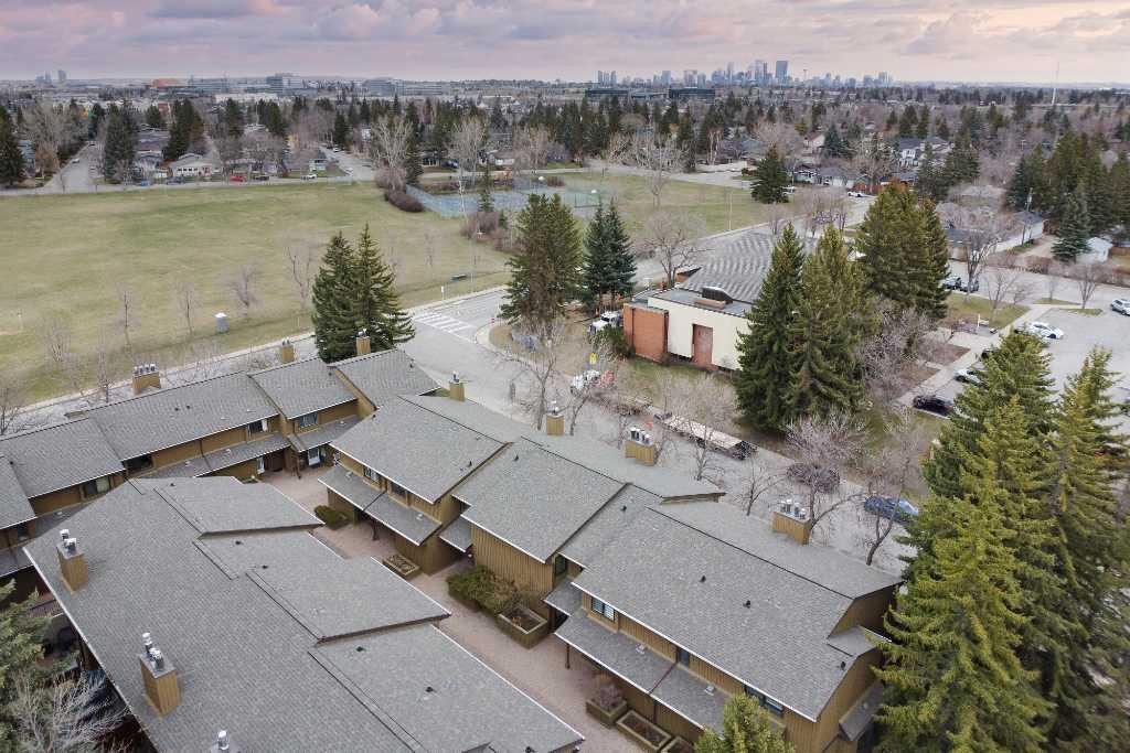 3131 63 Avenue SW 425