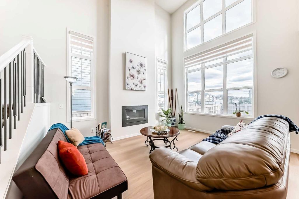 Photo of 332 Magnolia Crescent SE, Calgary, AB T3M 3M8 (MLS # A2300061)