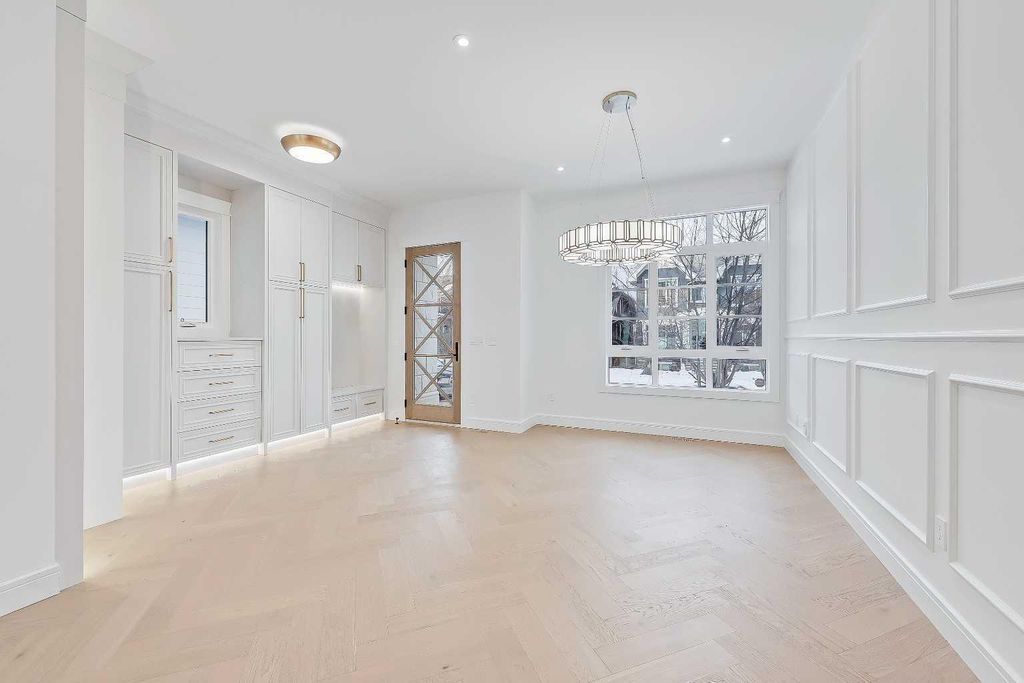 Photo of 1739 48 Avenue SW, Calgary, AB T2T 2T2 (MLS # A2277629)