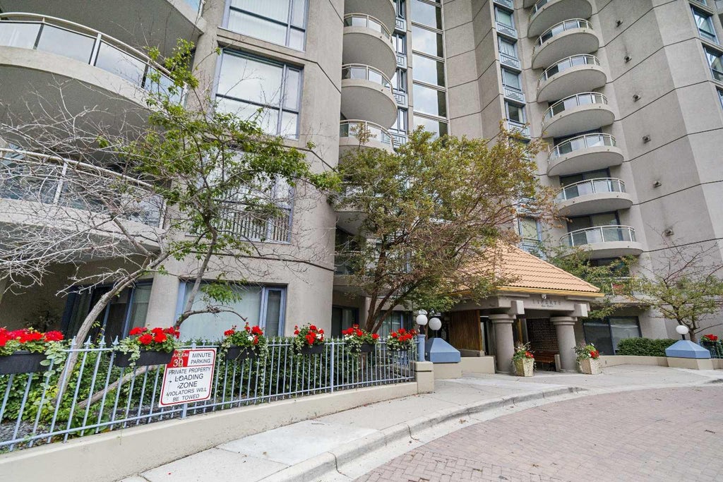 Photo of 804 3 Avenue SW #1110, Calgary, AB T2P 0G9 (MLS # A2325203)