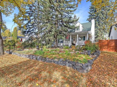 2540 32 Avenue SW Calgary AB T3E 0V7